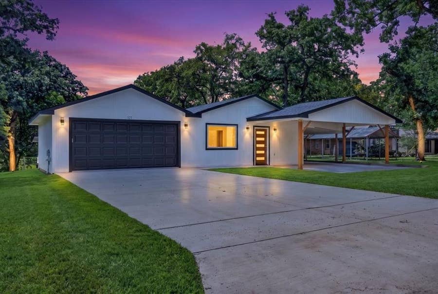 Property photo for 127 Camino Robles, Gun Barrel City, TX