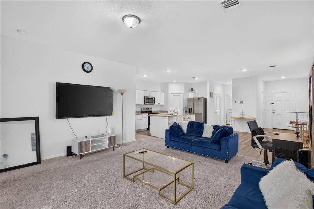 13435 Wembley Heights Drive, Houston, TX 77049 13435 Wembley Heights Drive, Houston, TX 77049