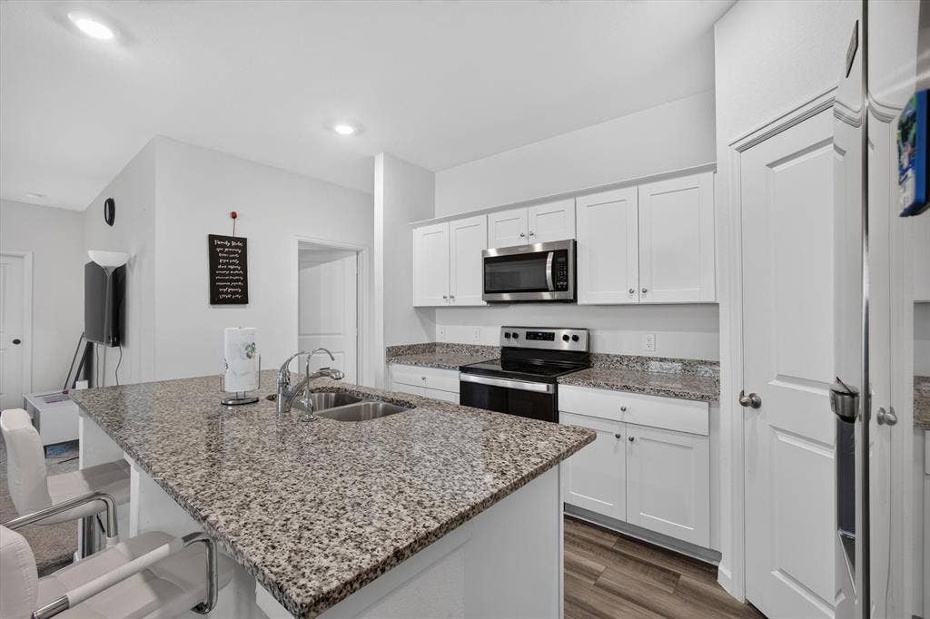 13435 Wembley Heights Drive, Houston, TX 77049 13435 Wembley Heights Drive, Houston, TX 77049