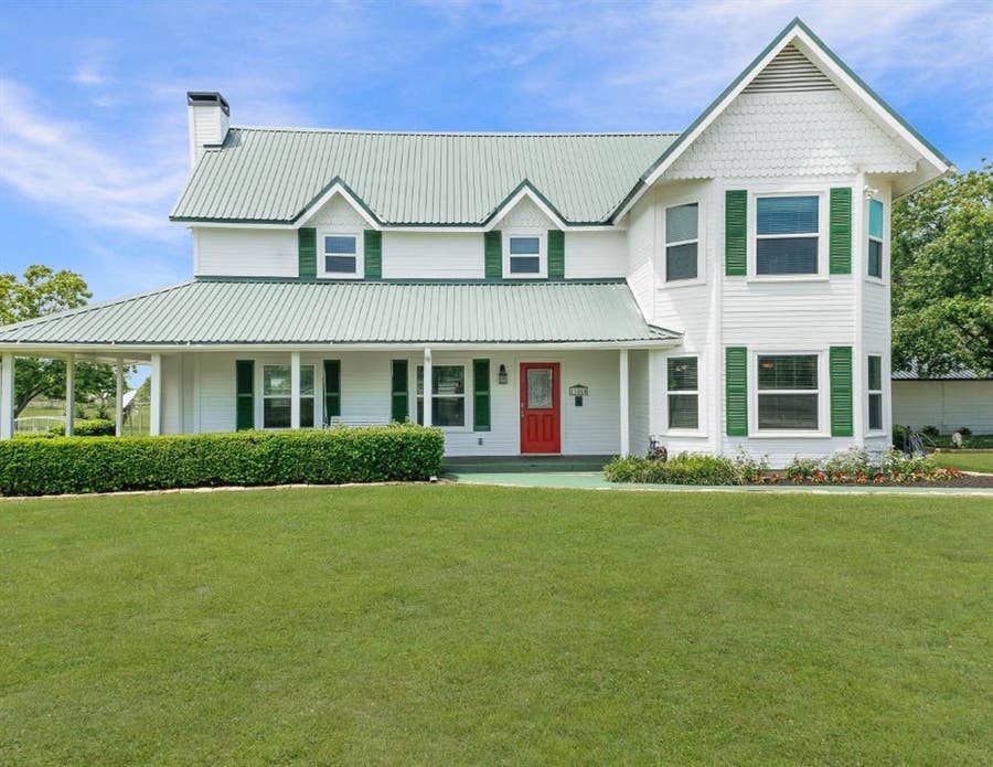 Property photo for 11054 County Road 2464, Poetry, TX