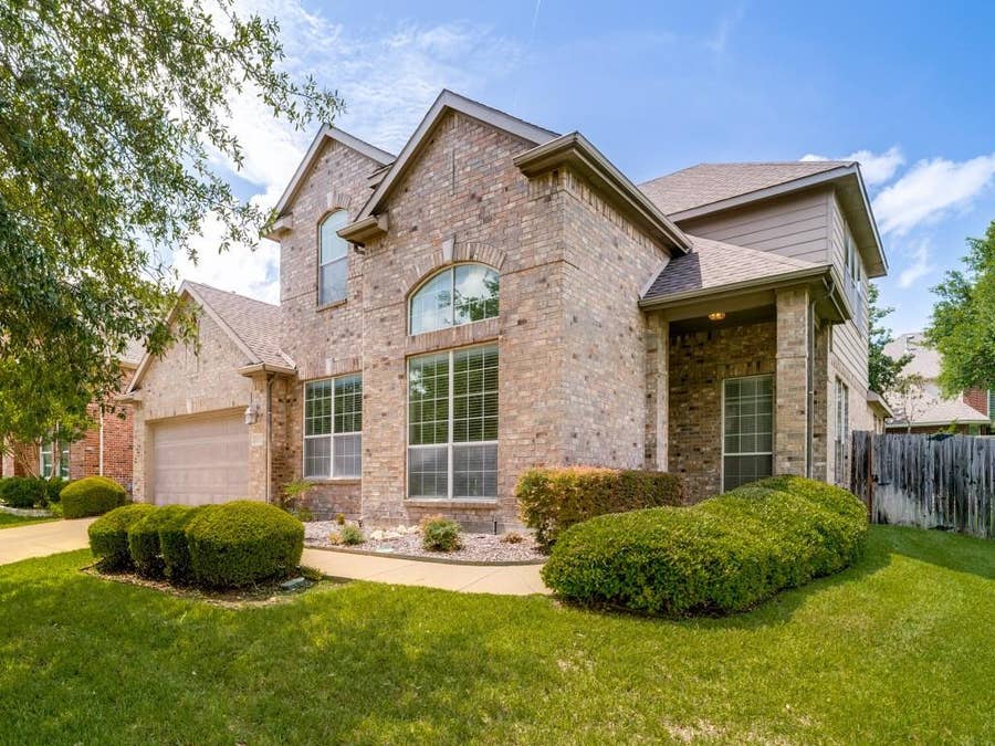 Property photo for 4816 Belladonna Drive, Fort Worth, TX
