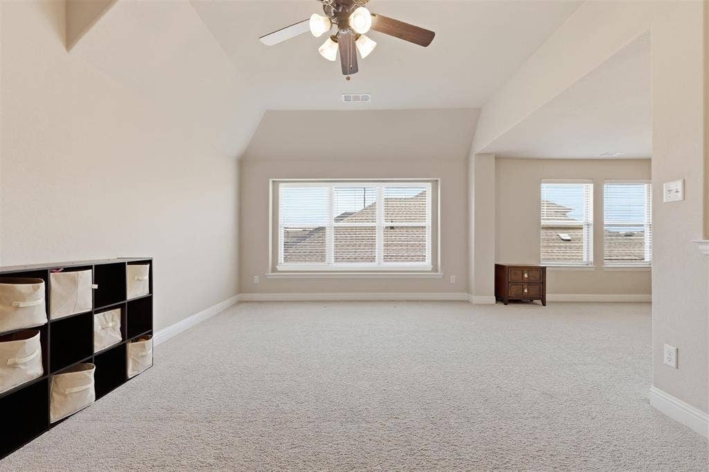 212 Lillian Lane, Waxahachie, TX 75165 212 Lillian Lane, Waxahachie, TX 75165