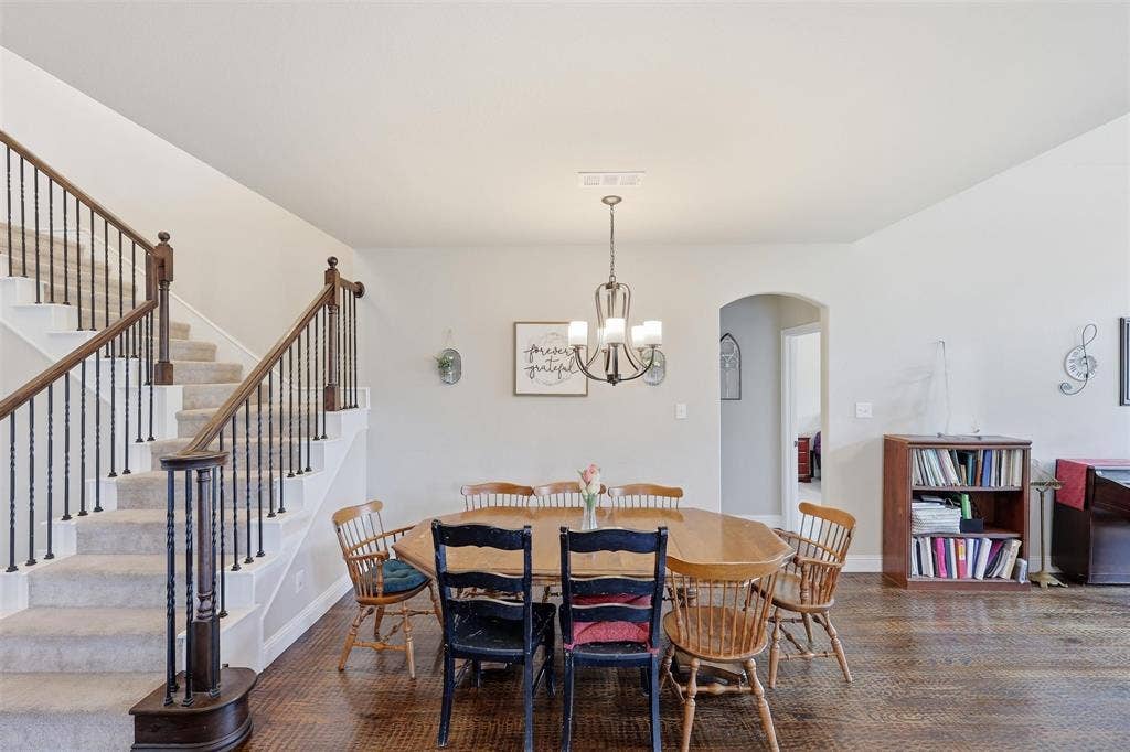 212 Lillian Lane, Waxahachie, TX 75165 212 Lillian Lane, Waxahachie, TX 75165