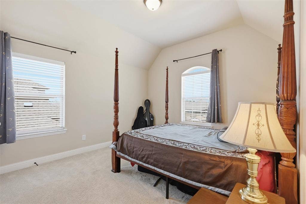 212 Lillian Lane, Waxahachie, TX 75165 212 Lillian Lane, Waxahachie, TX 75165
