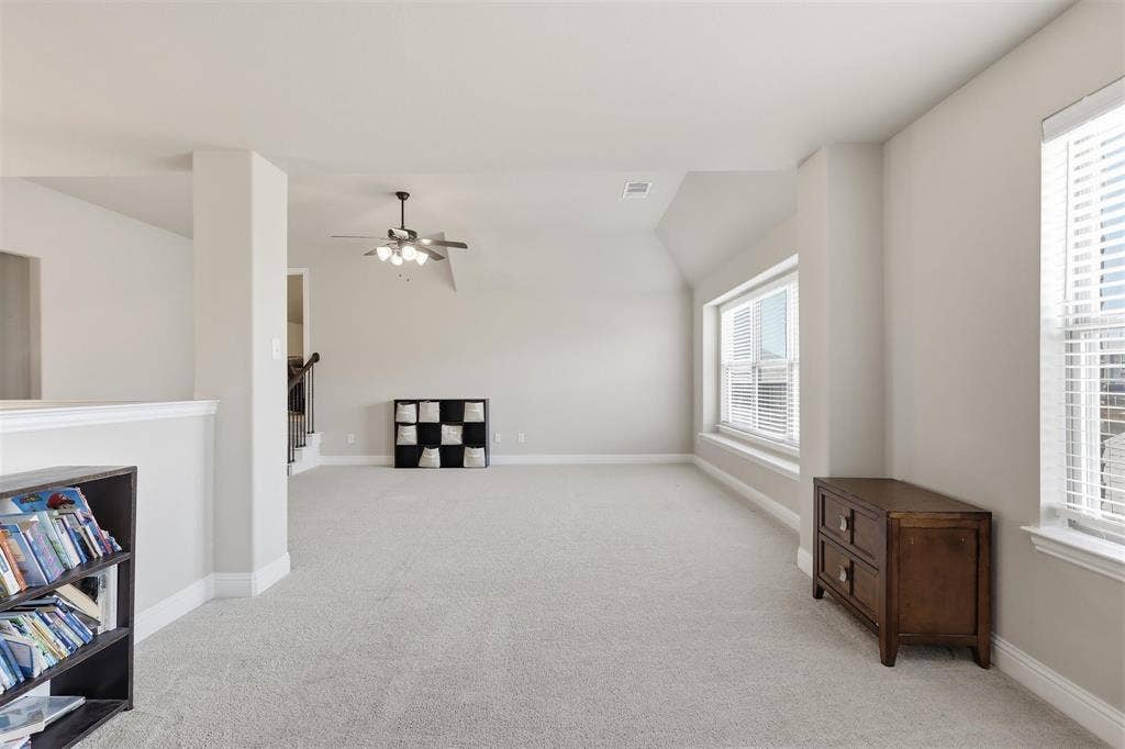 212 Lillian Lane, Waxahachie, TX 75165 212 Lillian Lane, Waxahachie, TX 75165