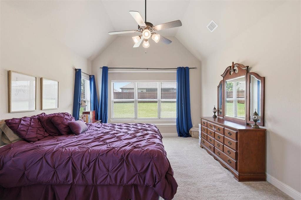 212 Lillian Lane, Waxahachie, TX 75165 212 Lillian Lane, Waxahachie, TX 75165