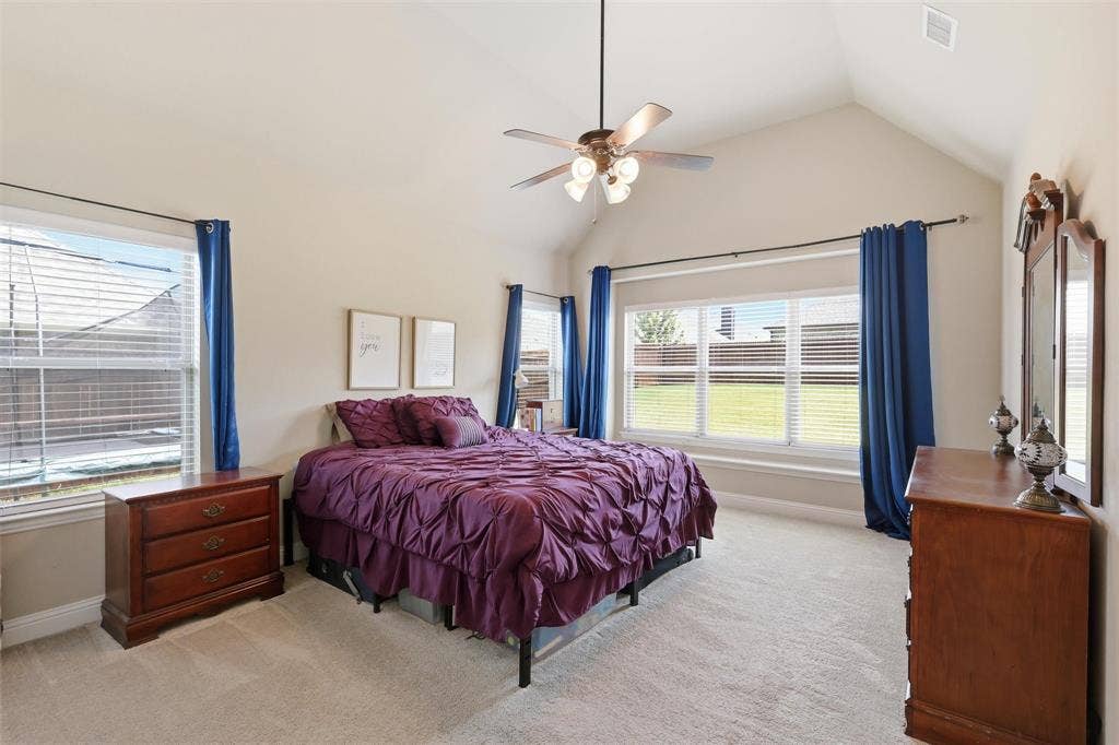212 Lillian Lane, Waxahachie, TX 75165 212 Lillian Lane, Waxahachie, TX 75165