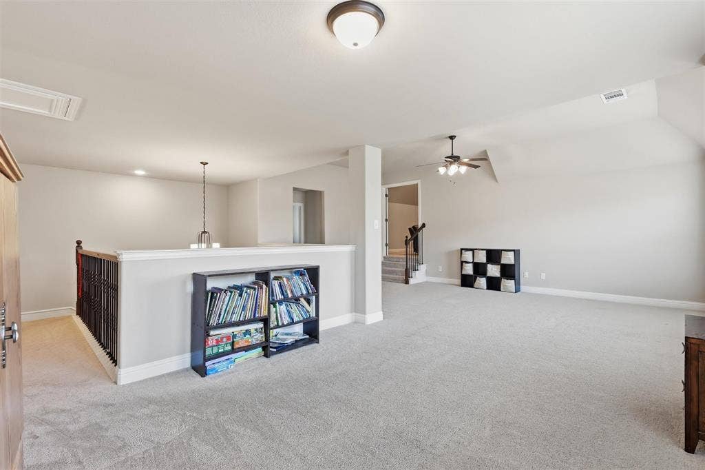 212 Lillian Lane, Waxahachie, TX 75165 212 Lillian Lane, Waxahachie, TX 75165