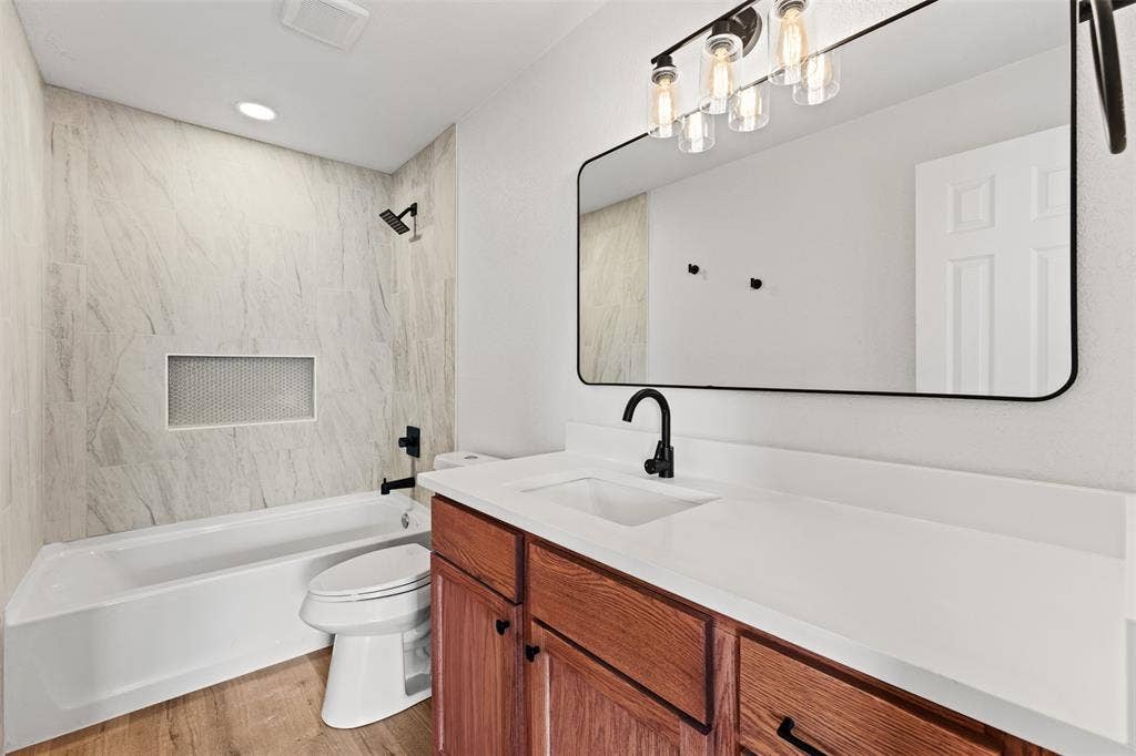 3220 N 31st Street, Waco, TX 76708 3220 N 31st Street, Waco, TX 76708