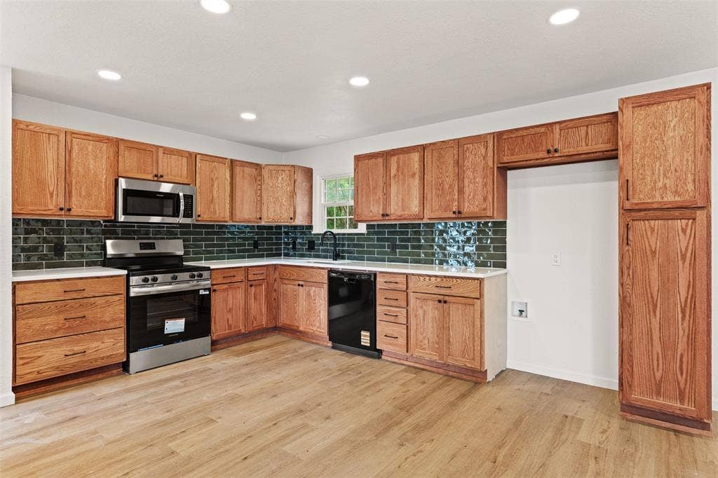 3220 N 31st Street, Waco, TX 76708 3220 N 31st Street, Waco, TX 76708