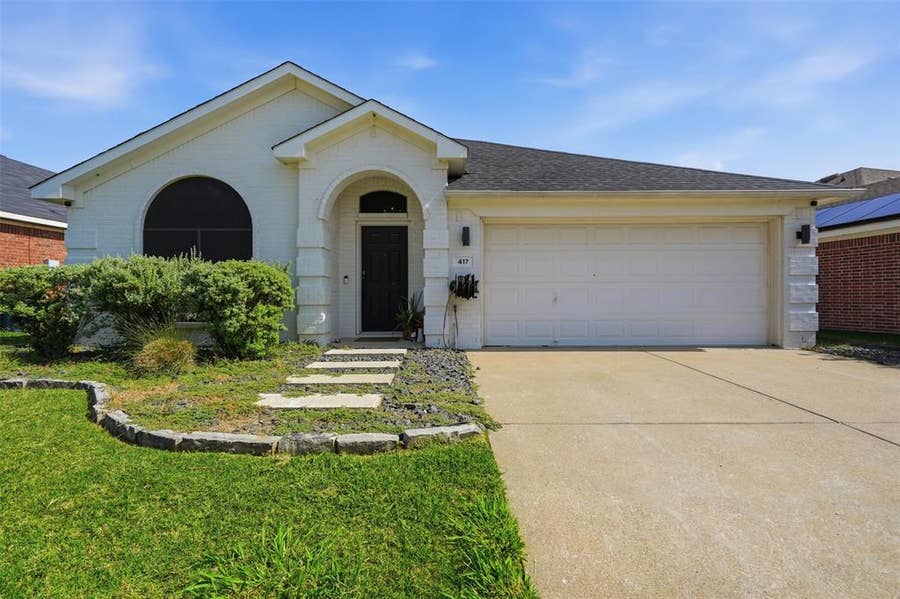 Property photo for 417 Shadow Grass Avenue, Fort Worth, TX