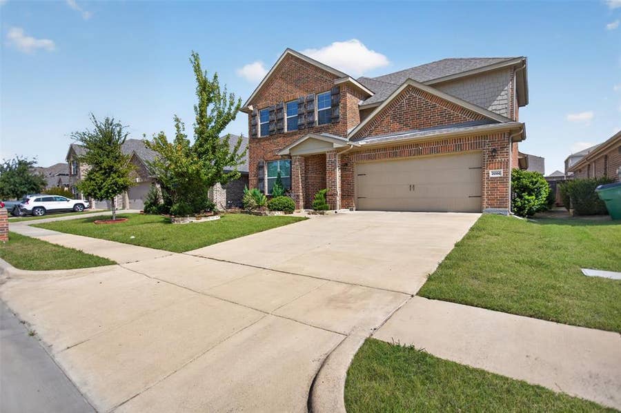 Property photo for 2066 Avondown Road, Forney, TX
