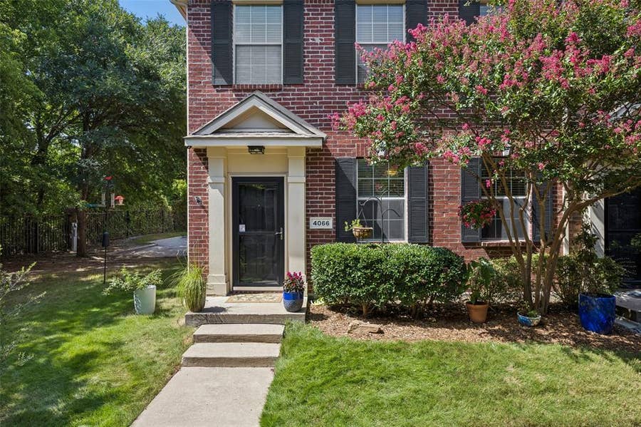 Property photo for 4066 Kyndra Circle, Richardson, TX