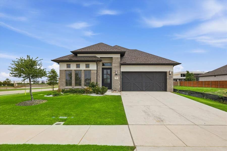 Property photo for 787 Cedarwood Court, Haslet, TX