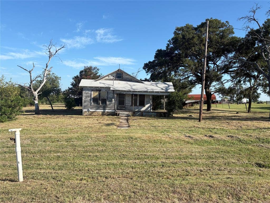 10847 Elk Road, Axtell, TX 76624 10847 Elk Road, Axtell, TX 76624
