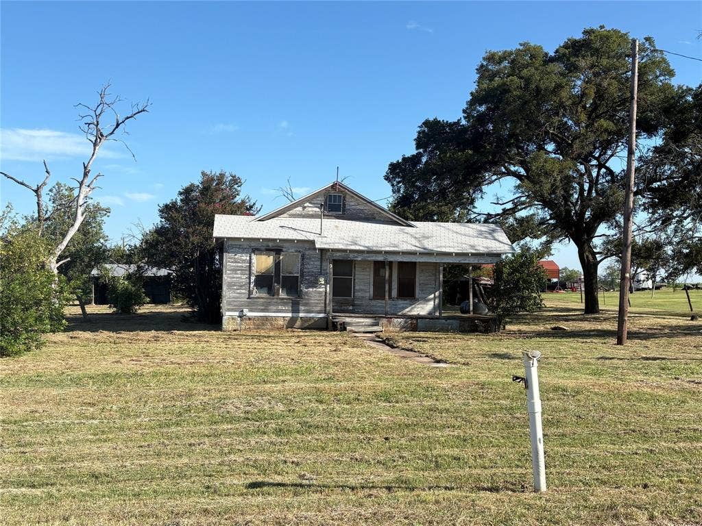 10847 Elk Road, Axtell, TX 76624 10847 Elk Road, Axtell, TX 76624