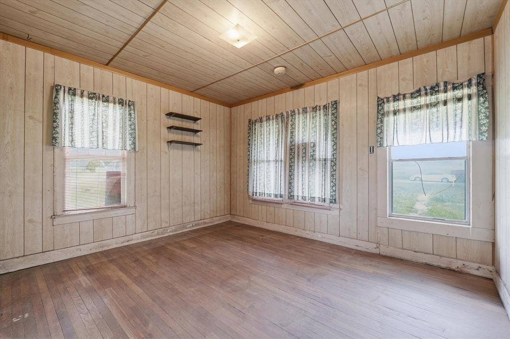 10847 Elk Road, Axtell, TX 76624 10847 Elk Road, Axtell, TX 76624