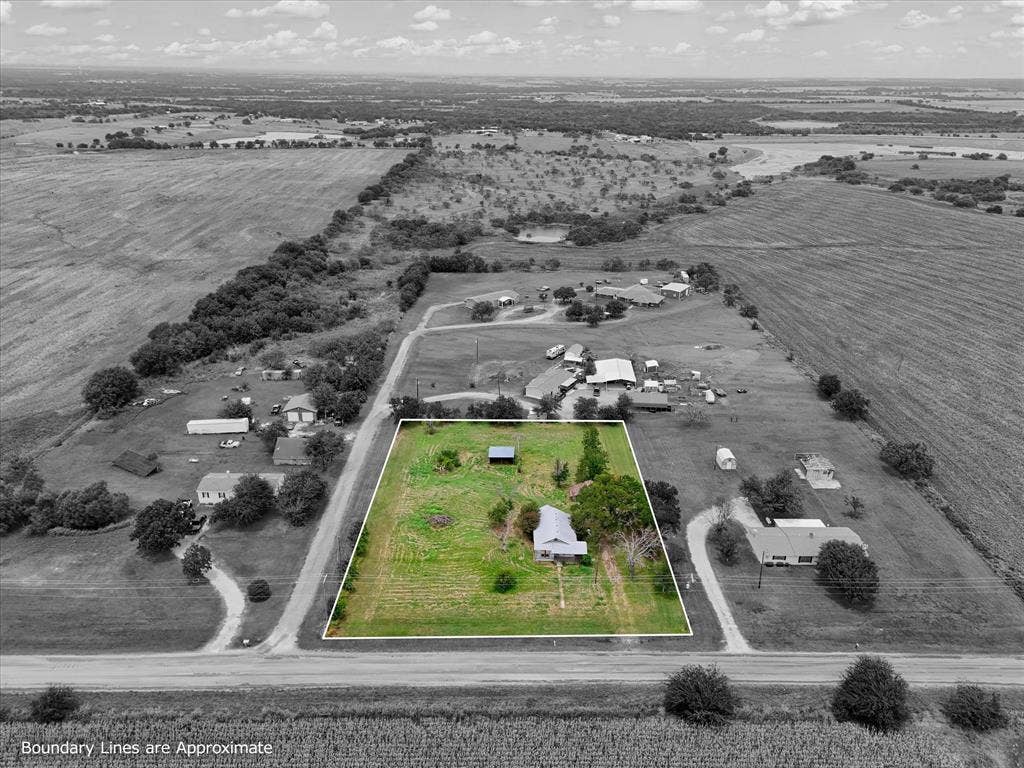 10847 Elk Road, Axtell, TX 76624 10847 Elk Road, Axtell, TX 76624