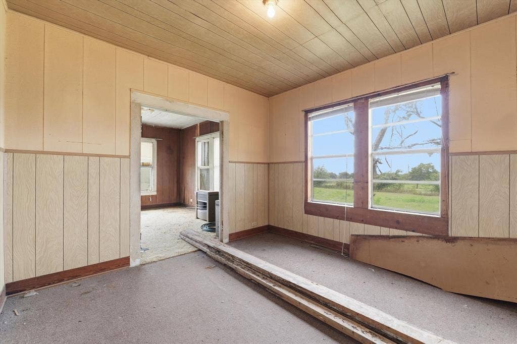 10847 Elk Road, Axtell, TX 76624 10847 Elk Road, Axtell, TX 76624