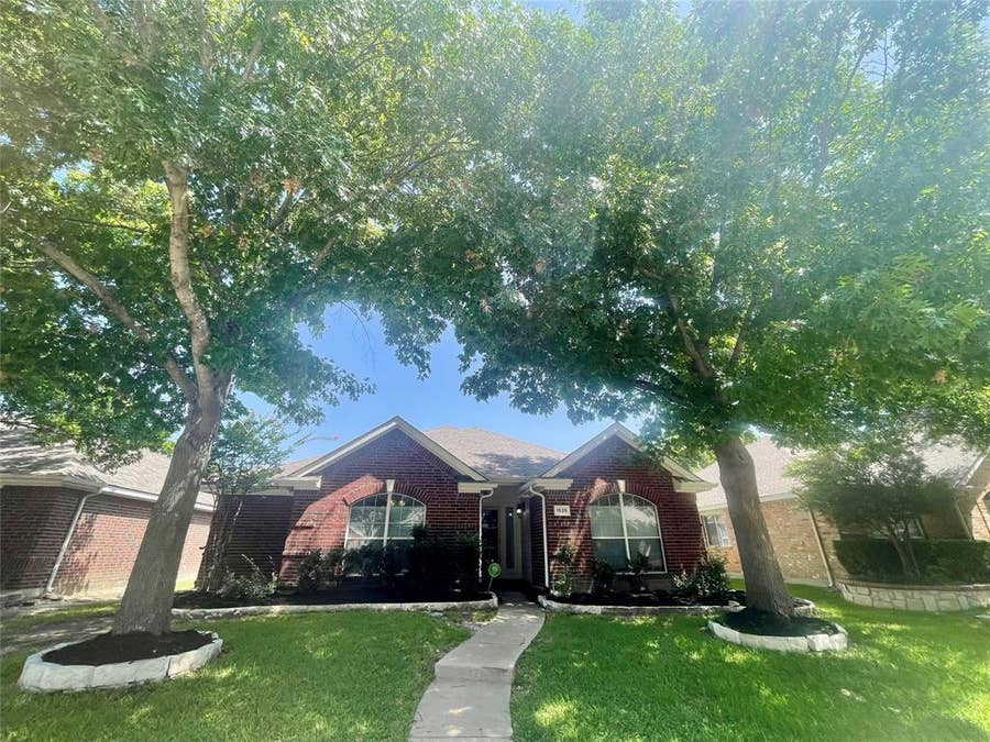 Property photo for 1535 Silver Spur Drive, Allen, TX