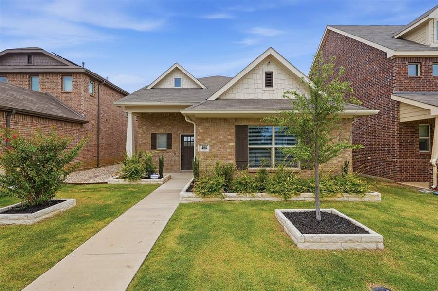 Property photo for 1408 Ross Avenue, Celina, TX