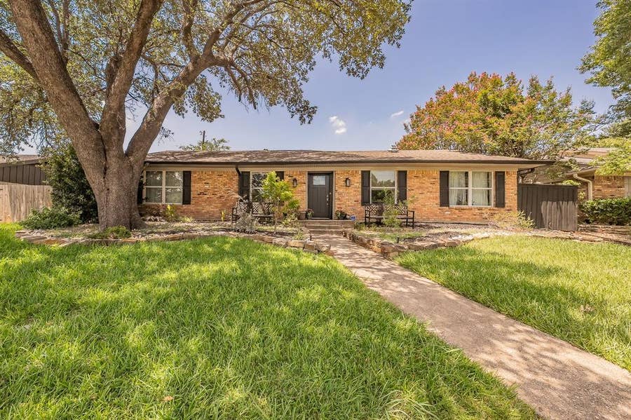 Property photo for 13511 Rawhide Parkway, Farmers Branch, TX