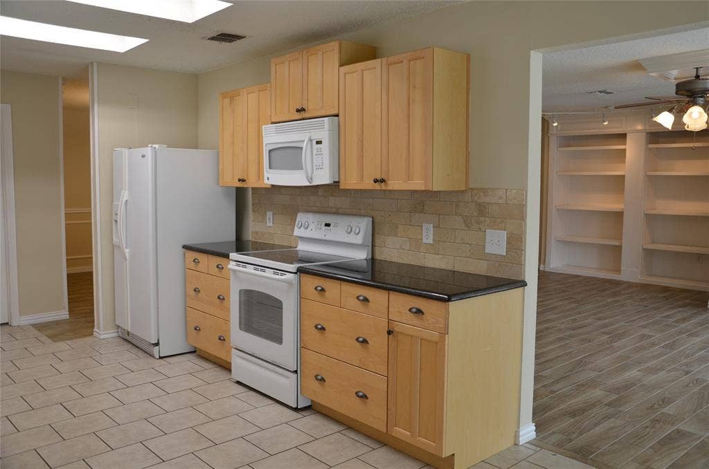 4132 Jenny Lake Trail, Fort Worth, TX 76244 4132 Jenny Lake Trail, Fort Worth, TX 76244