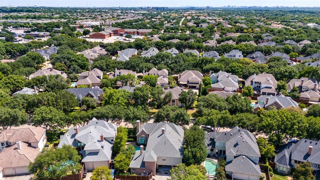 5021 Charles Place, Plano, TX 75093 5021 Charles Place, Plano, TX 75093