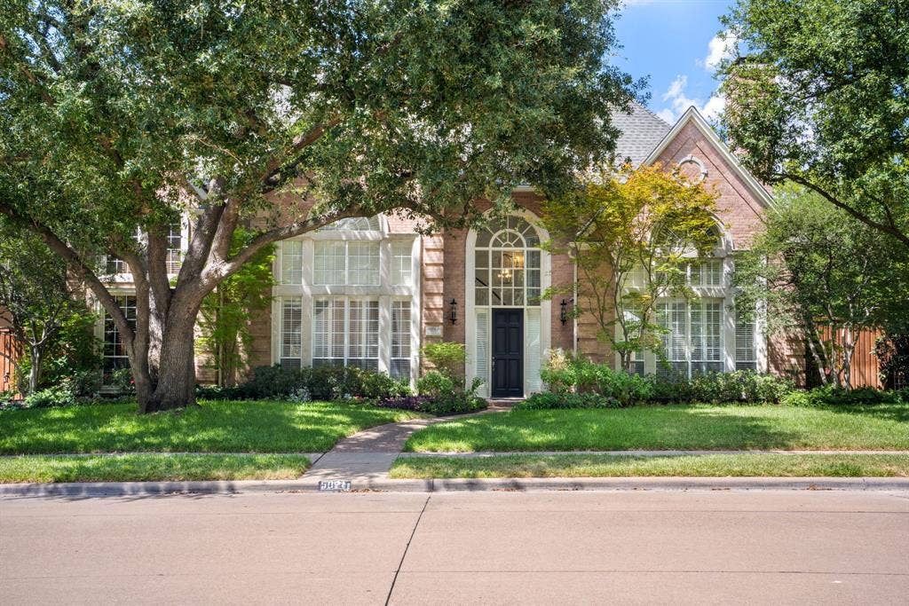 5021 Charles Place, Plano, TX 75093 5021 Charles Place, Plano, TX 75093