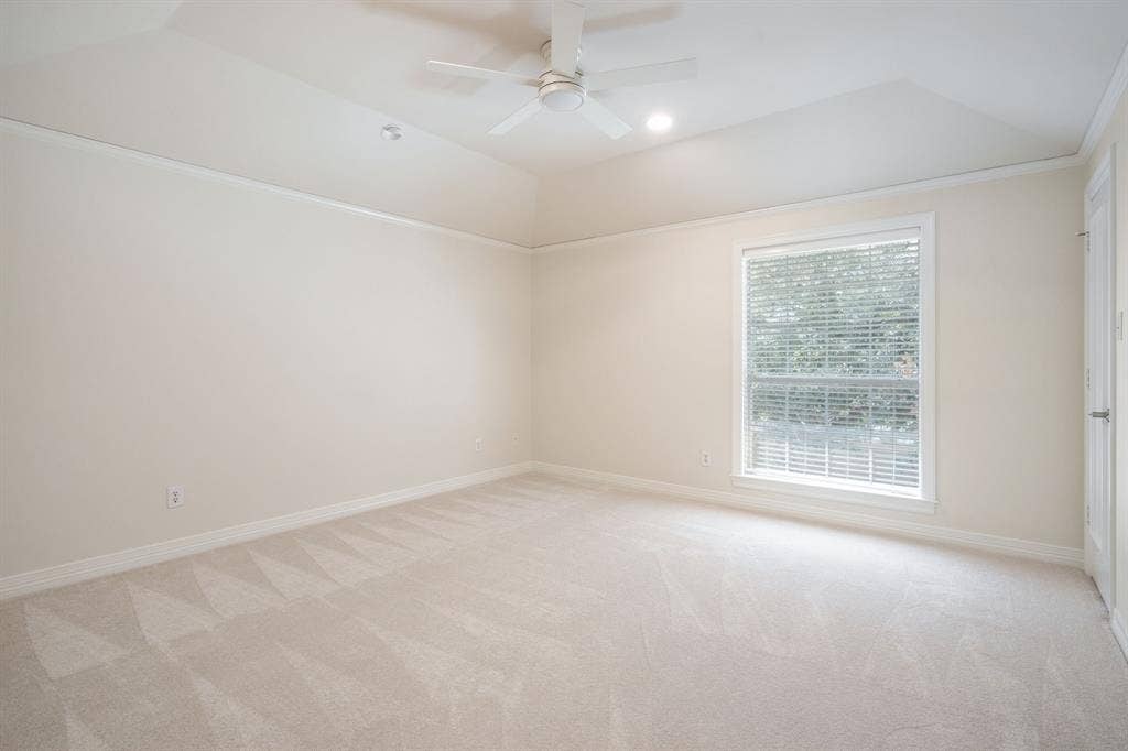 5021 Charles Place, Plano, TX 75093 5021 Charles Place, Plano, TX 75093