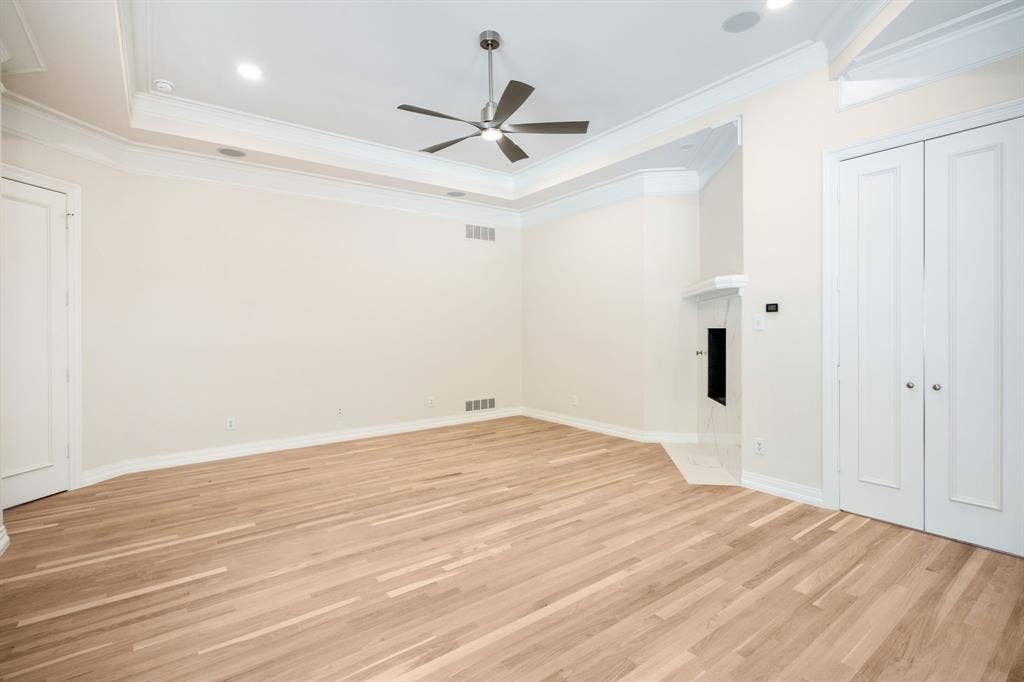 5021 Charles Place, Plano, TX 75093 5021 Charles Place, Plano, TX 75093