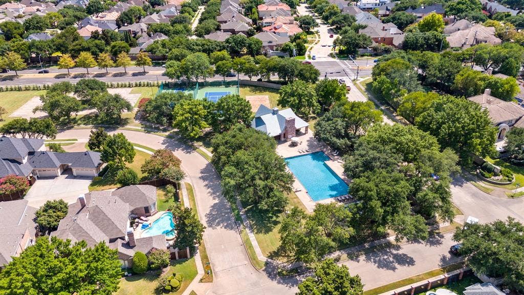 5021 Charles Place, Plano, TX 75093 5021 Charles Place, Plano, TX 75093