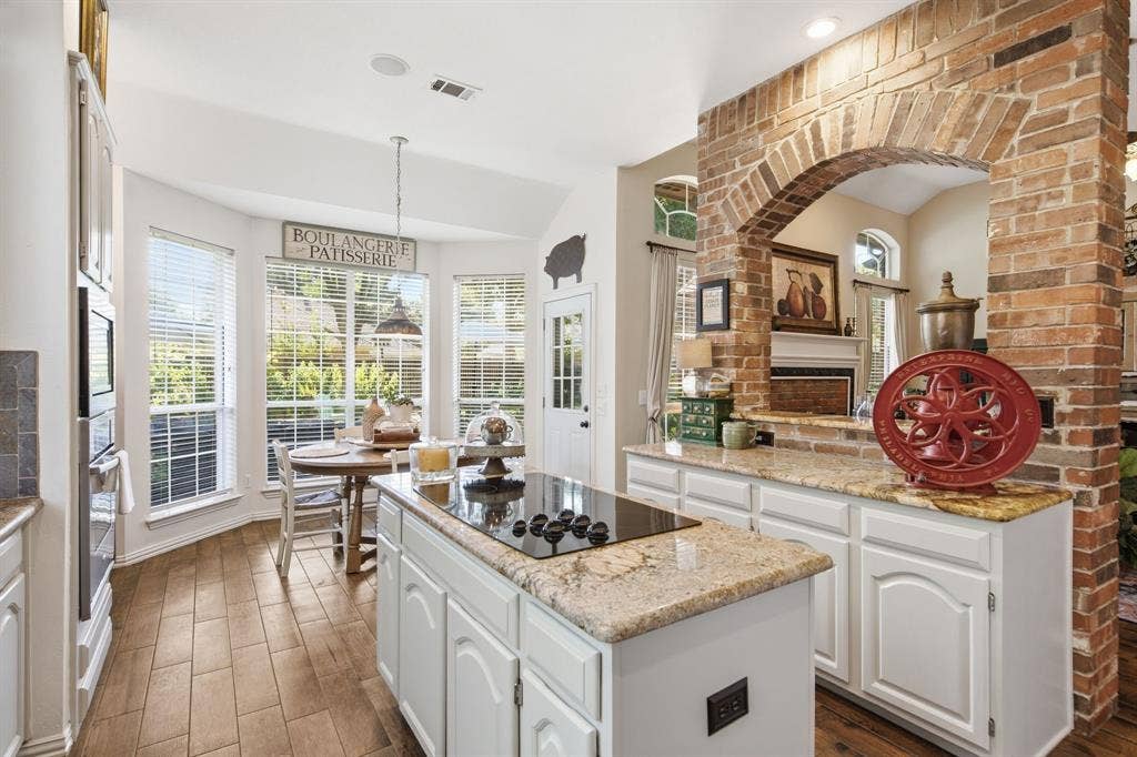 2215 Old Mcgarrah Road, McKinney, TX 75072