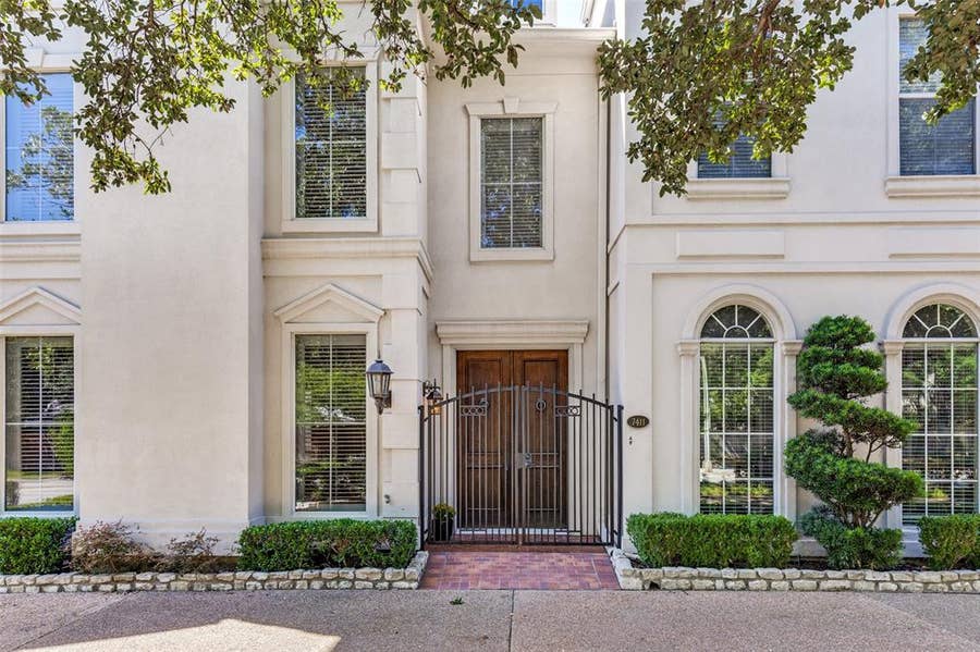 Property photo for 7411 Inwood Road, Dallas, TX