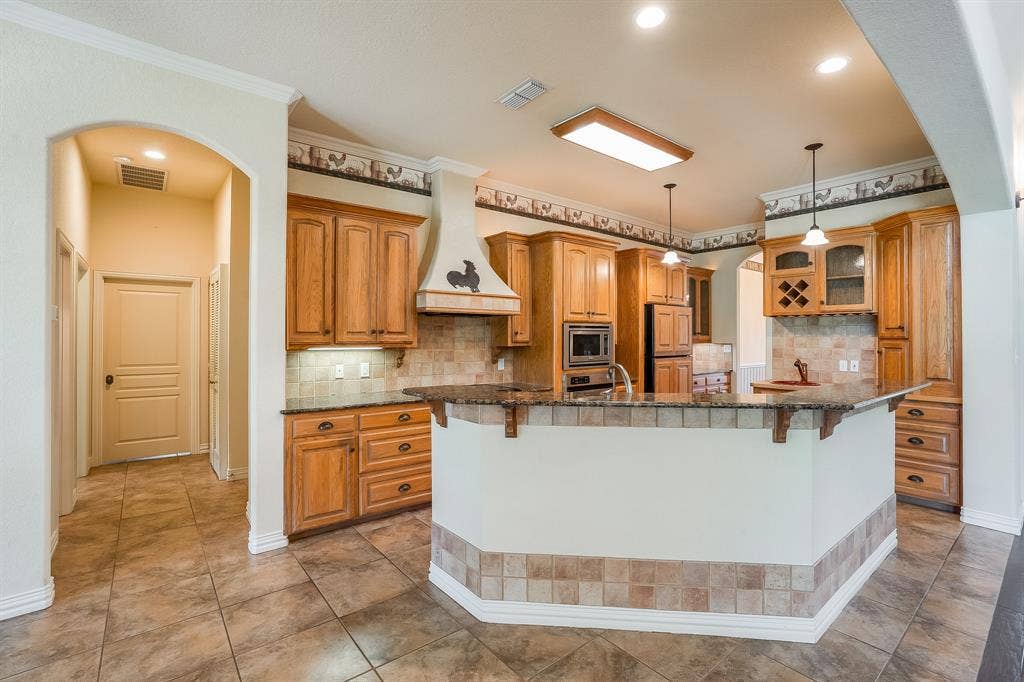 5809 Nutcracker Drive, Granbury, TX 76049 5809 Nutcracker Drive, Granbury, TX 76049