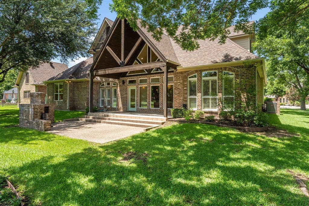 5809 Nutcracker Drive, Granbury, TX 76049 5809 Nutcracker Drive, Granbury, TX 76049