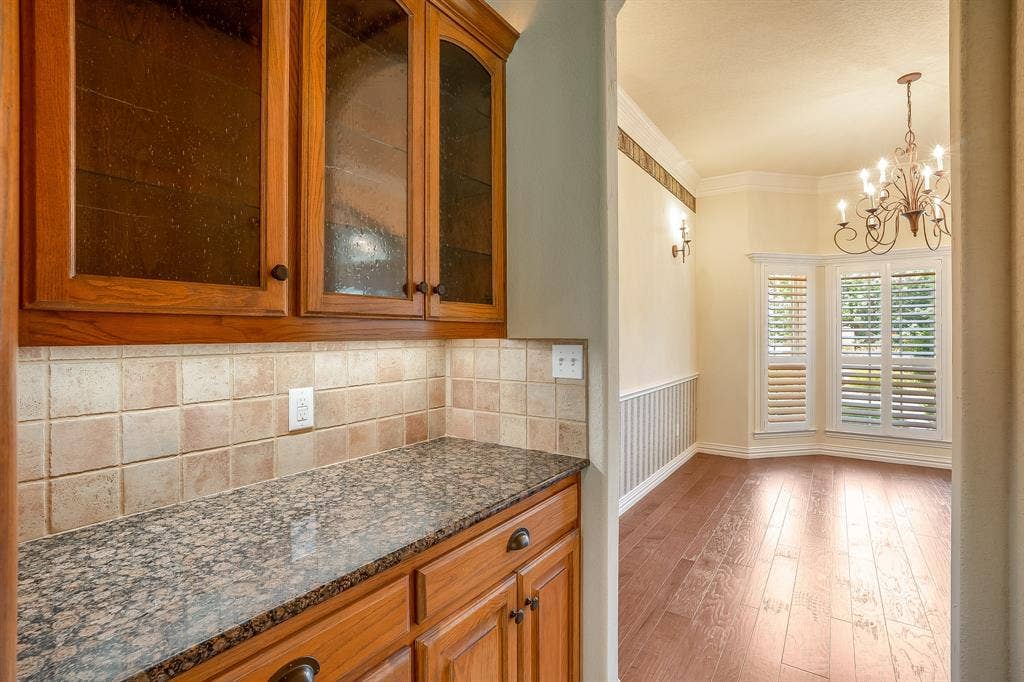 5809 Nutcracker Drive, Granbury, TX 76049 5809 Nutcracker Drive, Granbury, TX 76049