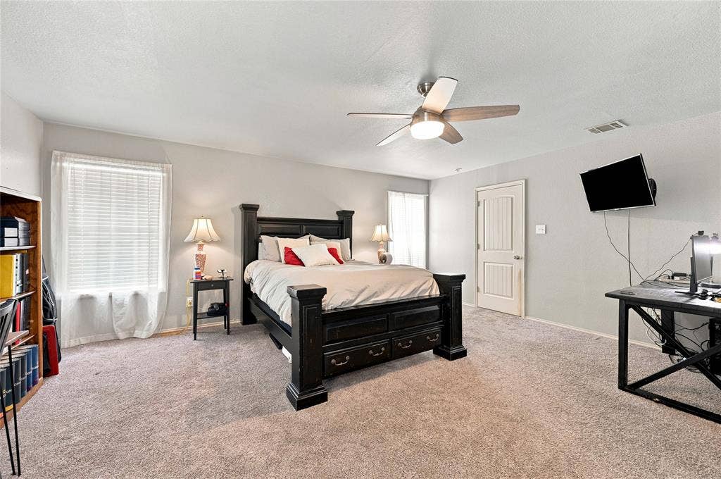 212 Cheyenne Drive, Waxahachie, TX 75165 212 Cheyenne Drive, Waxahachie, TX 75165