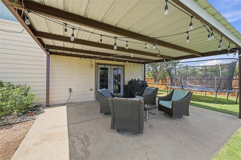 212 Cheyenne Drive, Waxahachie, TX 75165 212 Cheyenne Drive, Waxahachie, TX 75165