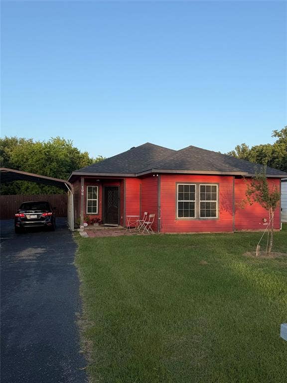Property photo for 106 Callie Lane, Gun Barrel City, TX