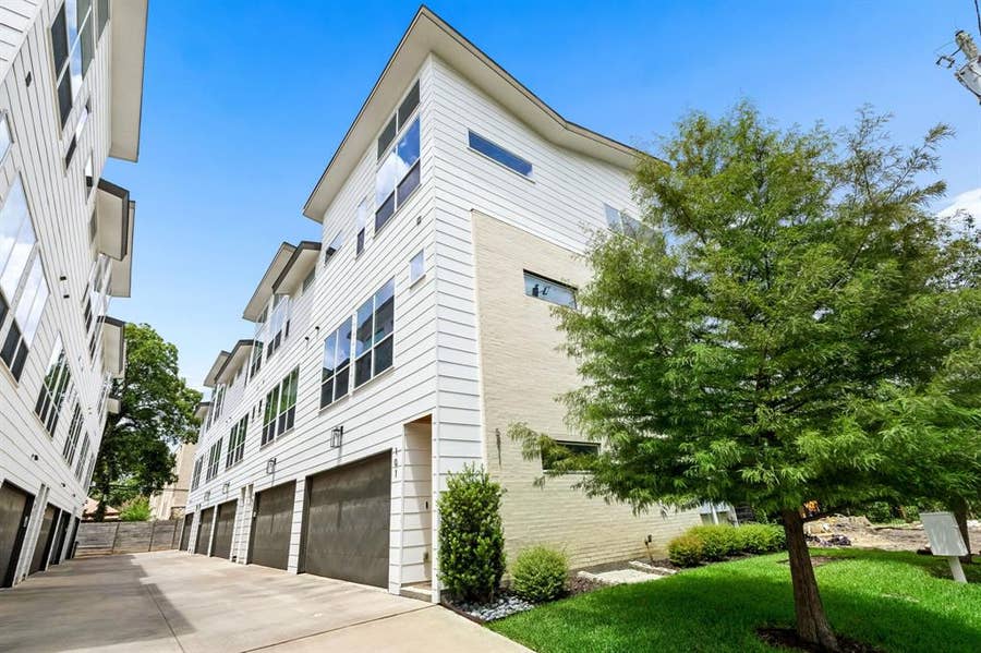 Property photo for 5811 Lindell Avenue, #102, Dallas, TX