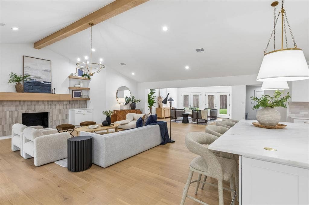 7124 Meadow Road, Dallas, TX 75230 7124 Meadow Road, Dallas, TX 75230