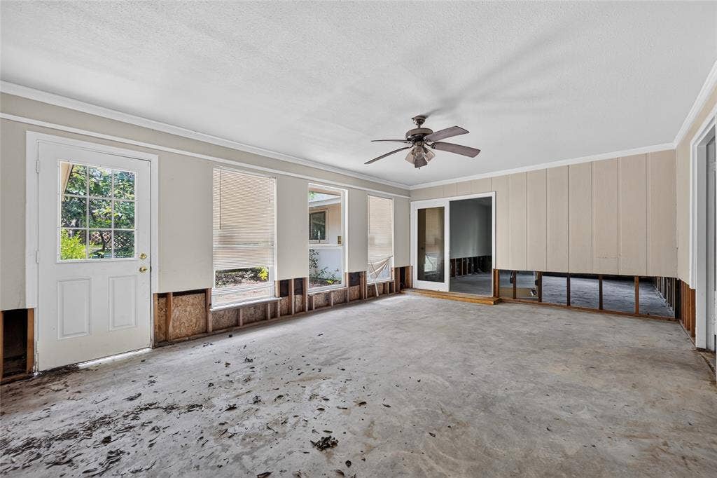 600 Terrace Drive, DeSoto, TX 75115 600 Terrace Drive, DeSoto, TX 75115