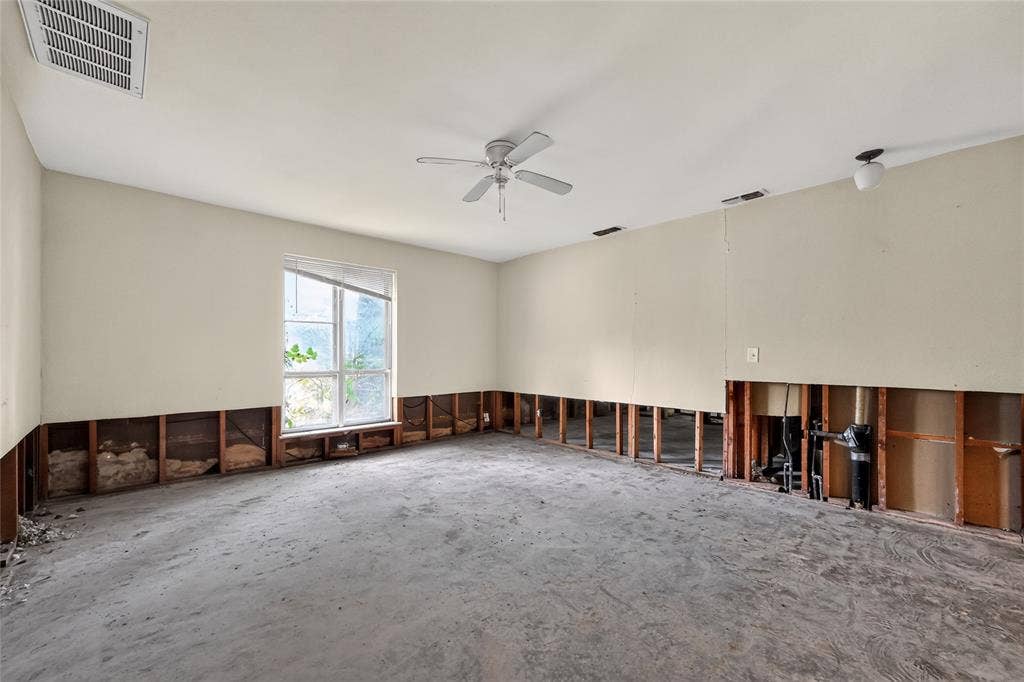 600 Terrace Drive, DeSoto, TX 75115 600 Terrace Drive, DeSoto, TX 75115