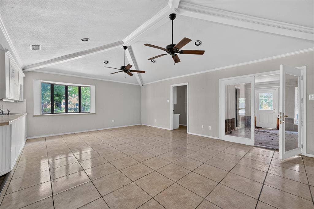 600 Terrace Drive, DeSoto, TX 75115 600 Terrace Drive, DeSoto, TX 75115