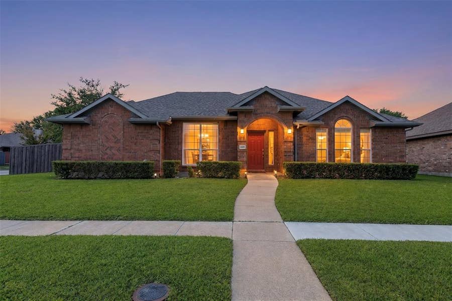 Property photo for 4801 Sunflower Drive, McKinney, TX