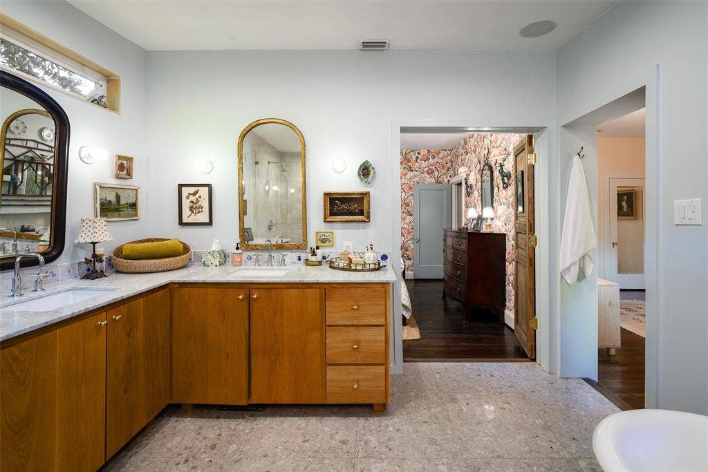 1144 N Windomere Avenue, Dallas, TX 75208 1144 N Windomere Avenue, Dallas, TX 75208