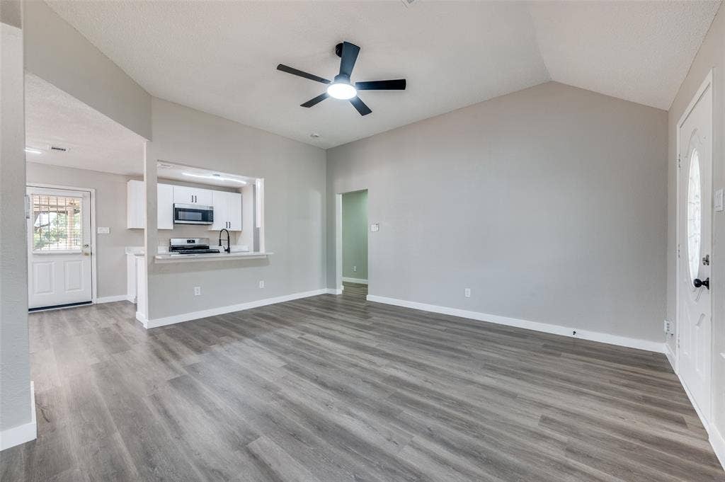 2238 Arroyo Avenue, Dallas, TX 75219 2238 Arroyo Avenue, Dallas, TX 75219