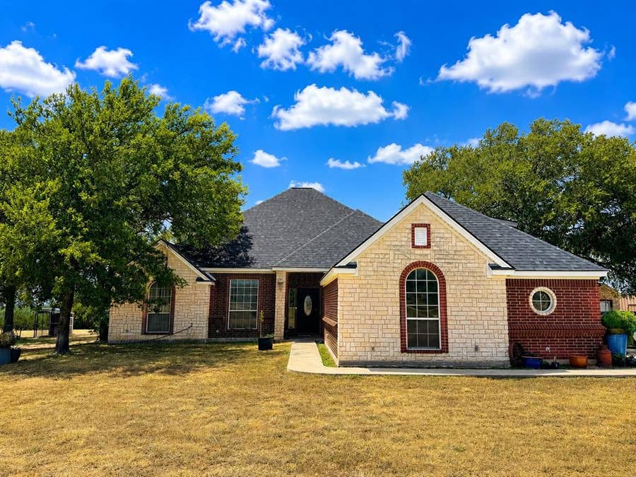 Property photo for 148 County Road 2627, Decatur, TX