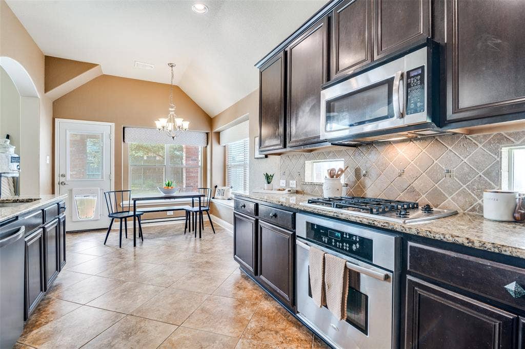 619 Louder Way, Fate, TX 75087